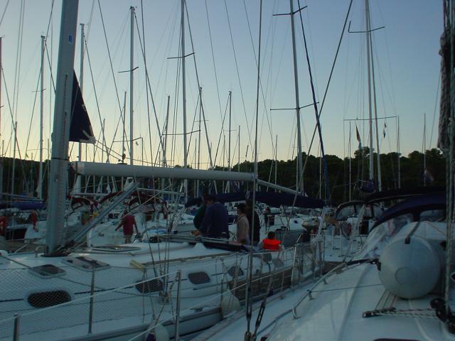 Chorvatsko, jachta, září 2004 > 111d